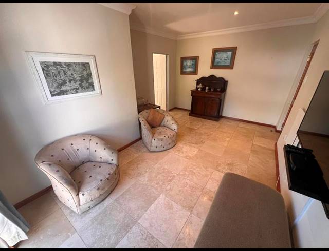 1 BEDROOM APARTMENT FOR SALE IN GREENDALE